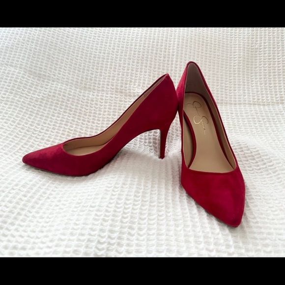 Shoes - Red heels